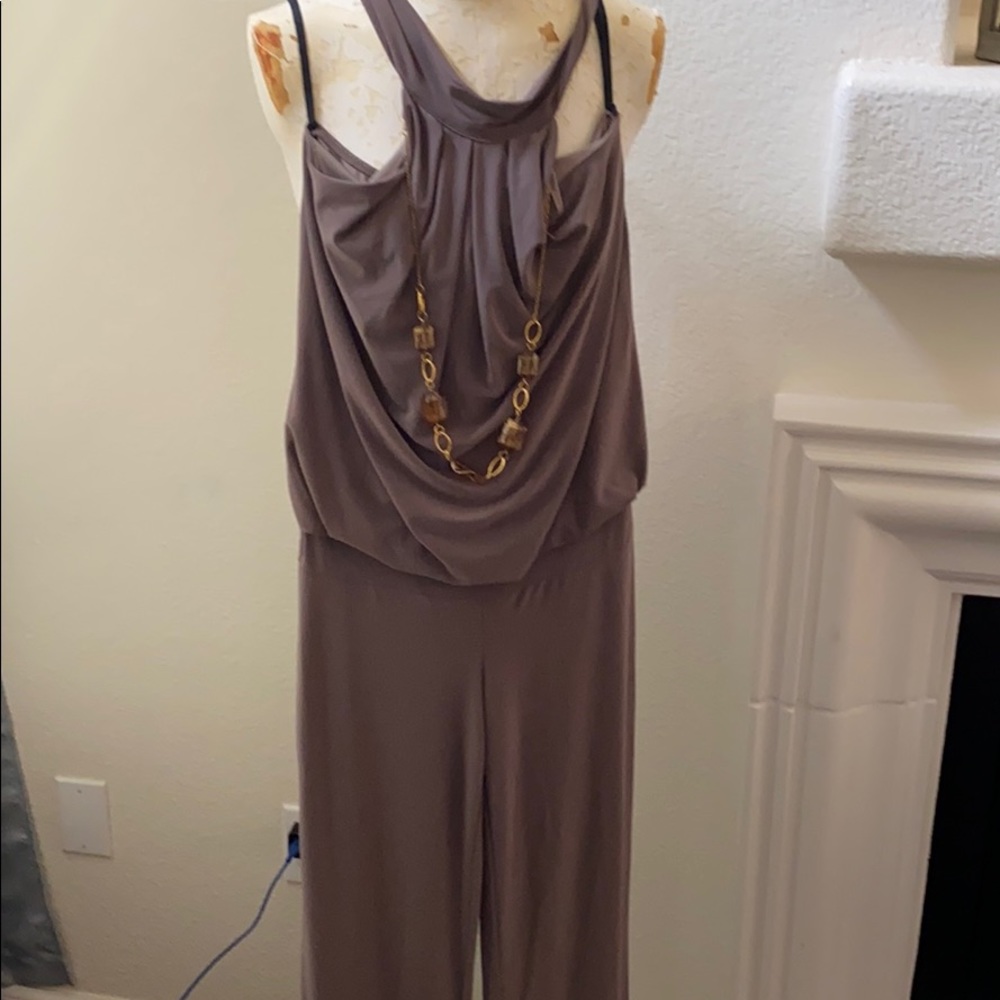 One piece jumpsuit with necklace